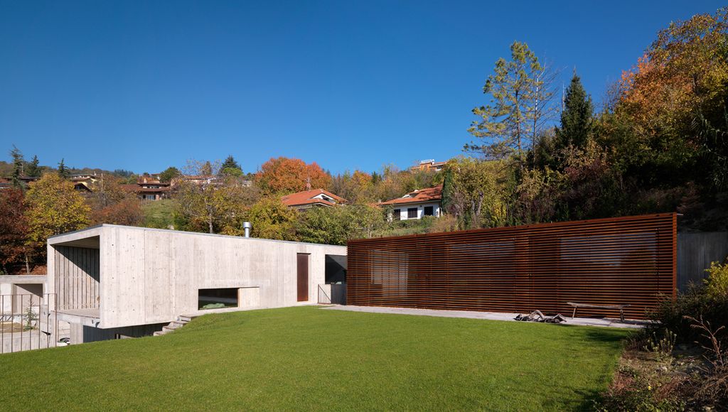 Foto originale della villa fornita dall'agenzia